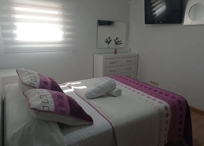 Puerto Marina Family Home