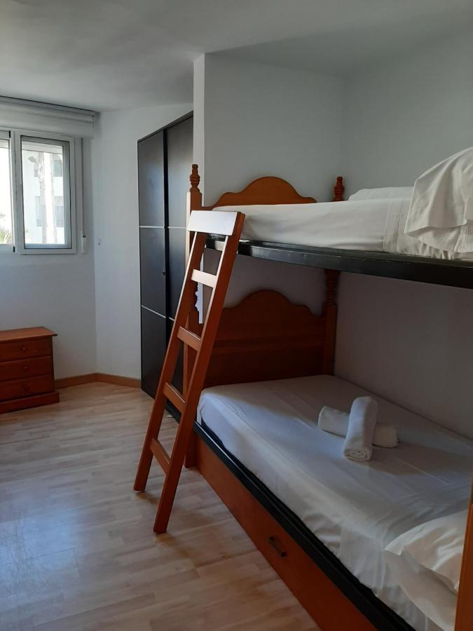 Puerto Marina Family Apartment *